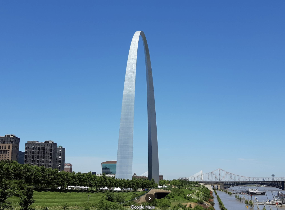 [6th Day-02, Missouri, St. Louis] Downtown, Arch Gateway
